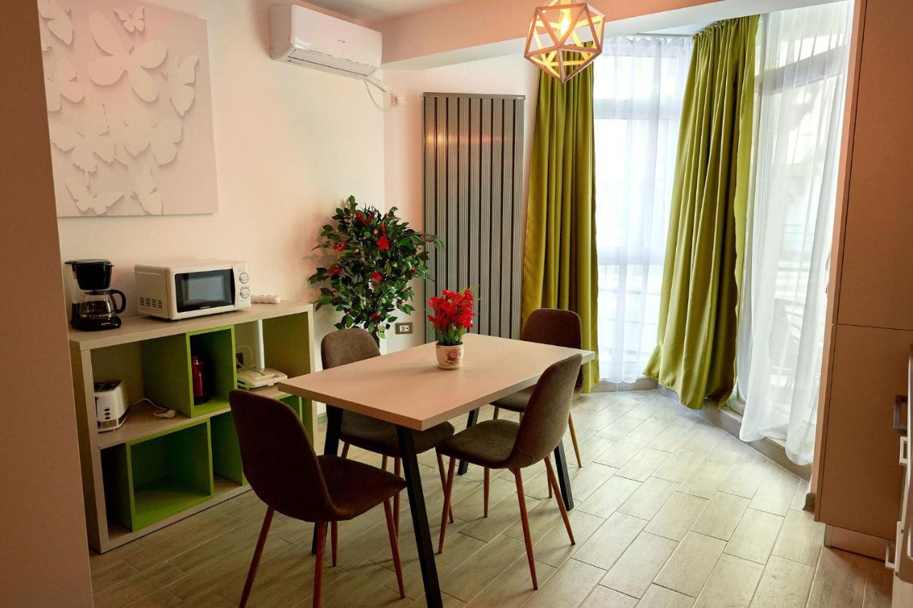 Orizont Sea View Apartment- Spa N Pools Beach Resort Mamaia Luaran gambar